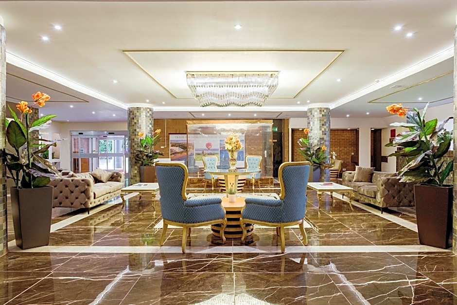 Muthu Glasgow River Hotel