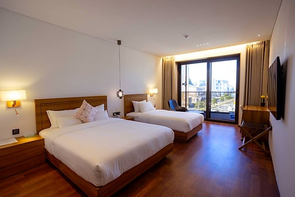 Photo 1 of 5 of Deluxe 2 Beds