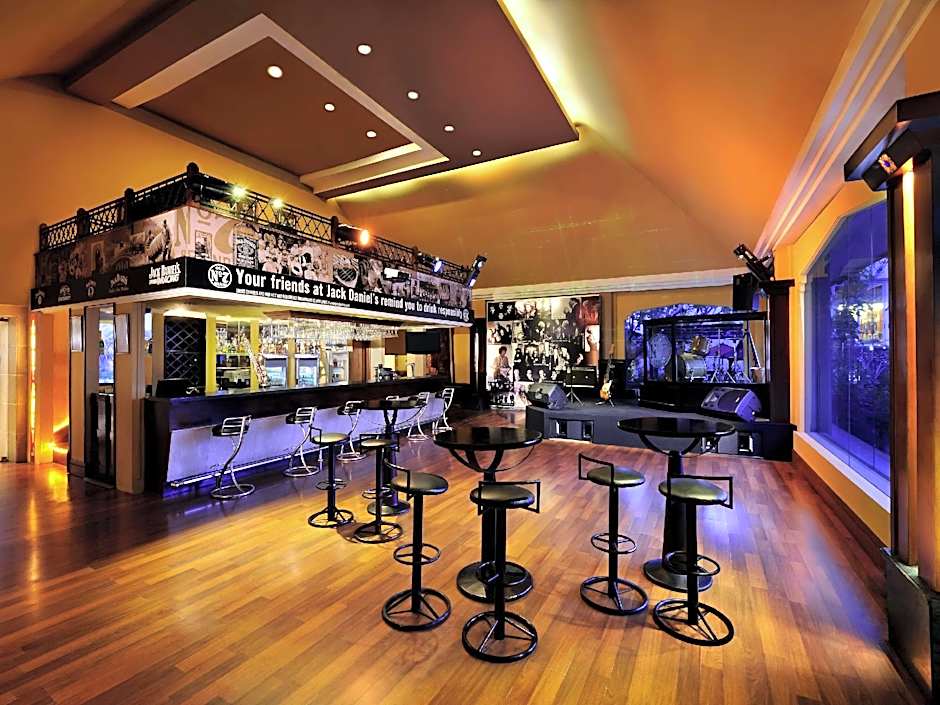 Novotel Solo Hotel
