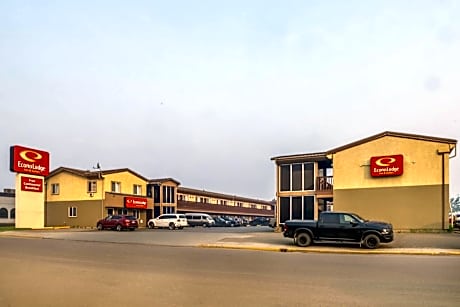 Econo Lodge  Inn & Suites
