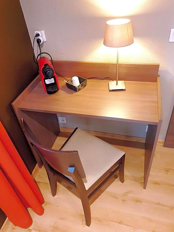 Logis Hôtels et restaurant La Pause Rn7 Montélimar Nord