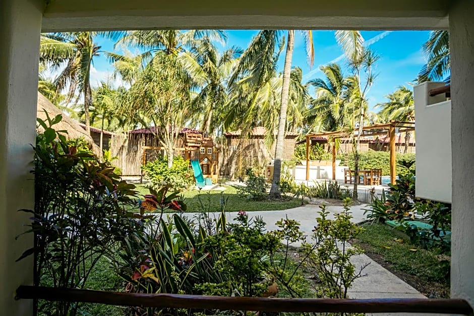 Petit Lafitte Beach Front Hotel & Bungalows