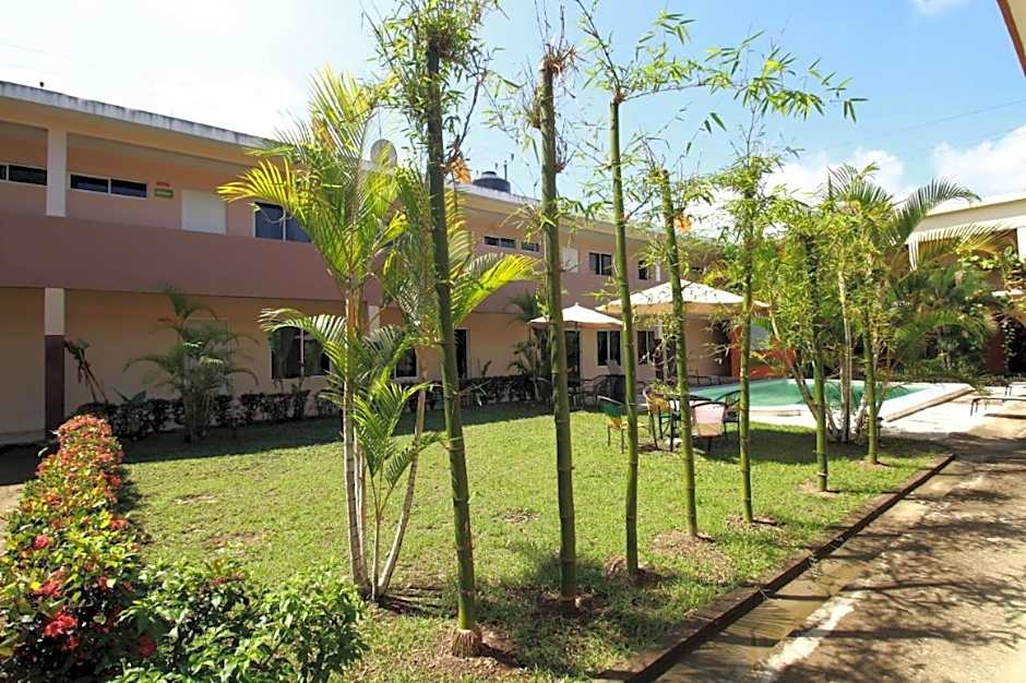 Hotel Vista Verde