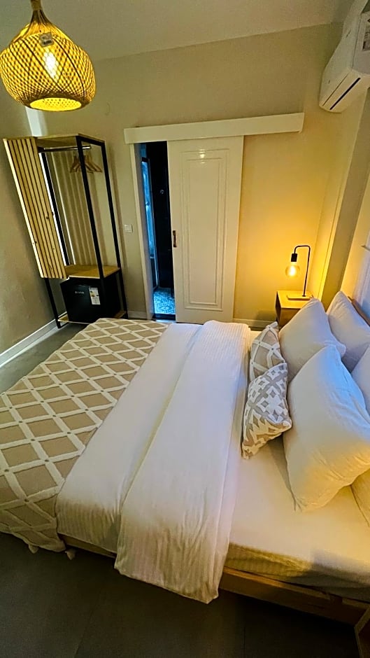 Ella Alaçatı Otel