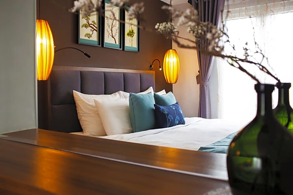 Hotel Emerald Waters Classy