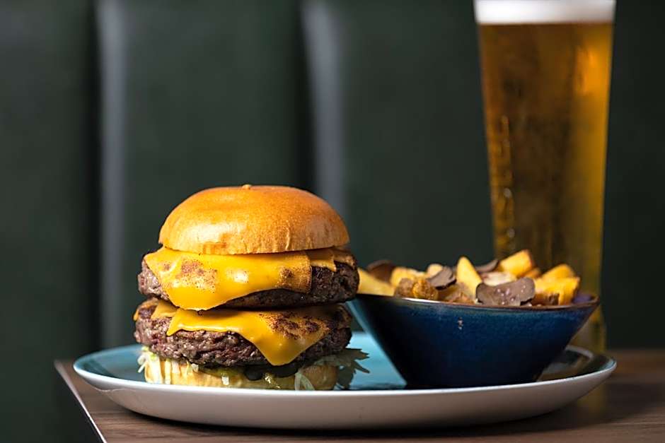 Holiday Inn London Gatwick - Worth By IHG