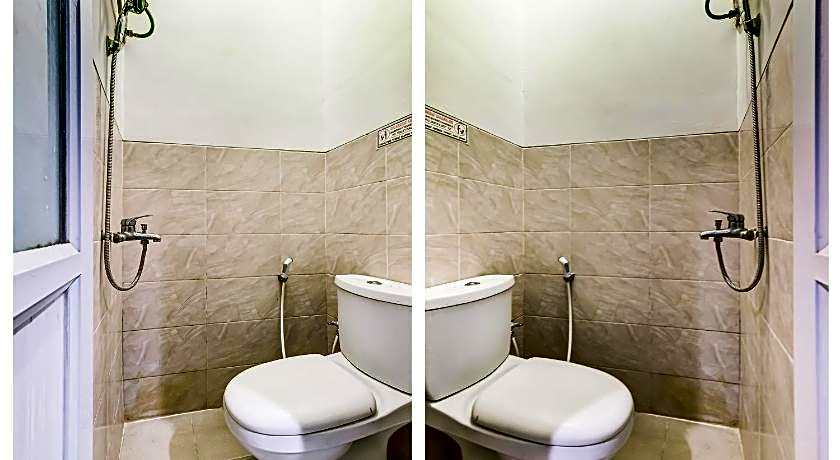 OYO Life 91239 Kost Rosandy House Yogyakarta