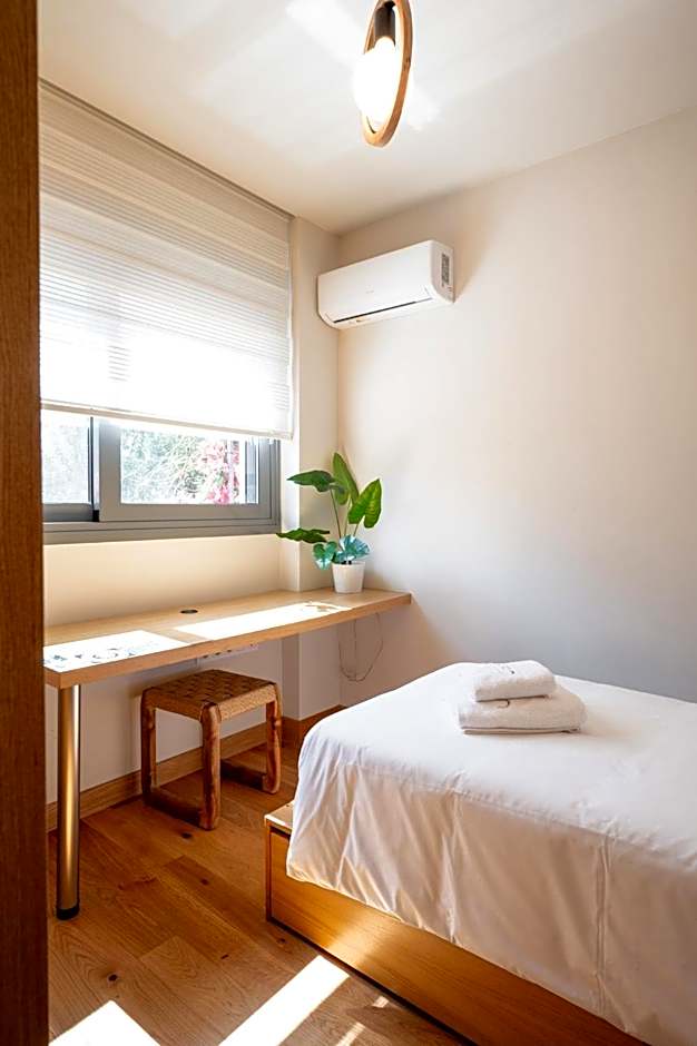 Num Suites & Lofts Athens