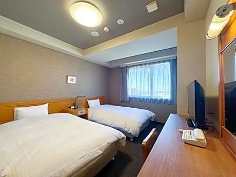 Family Double Room - Non-Smoking