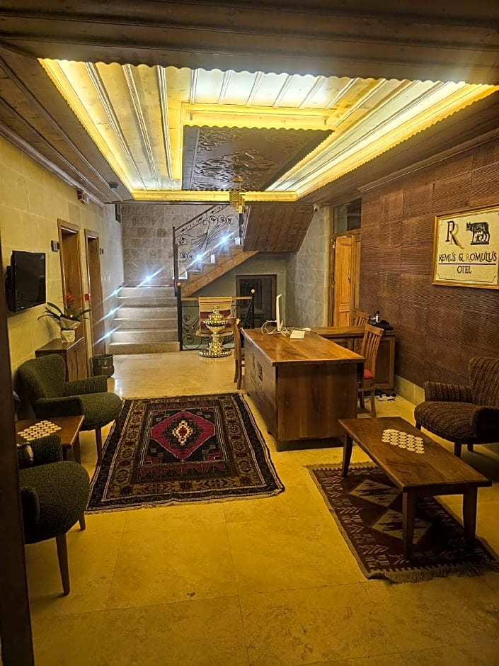 Remus Romulus Hotel