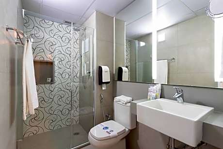 Superior Room with Three Single Beds