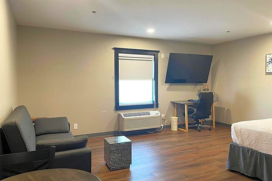 Chateau Hotel and Conference Center