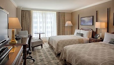 Superior Queen Room with Two Queen Beds