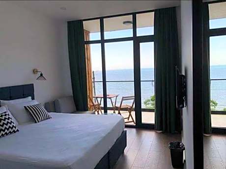 King Room with Sea View