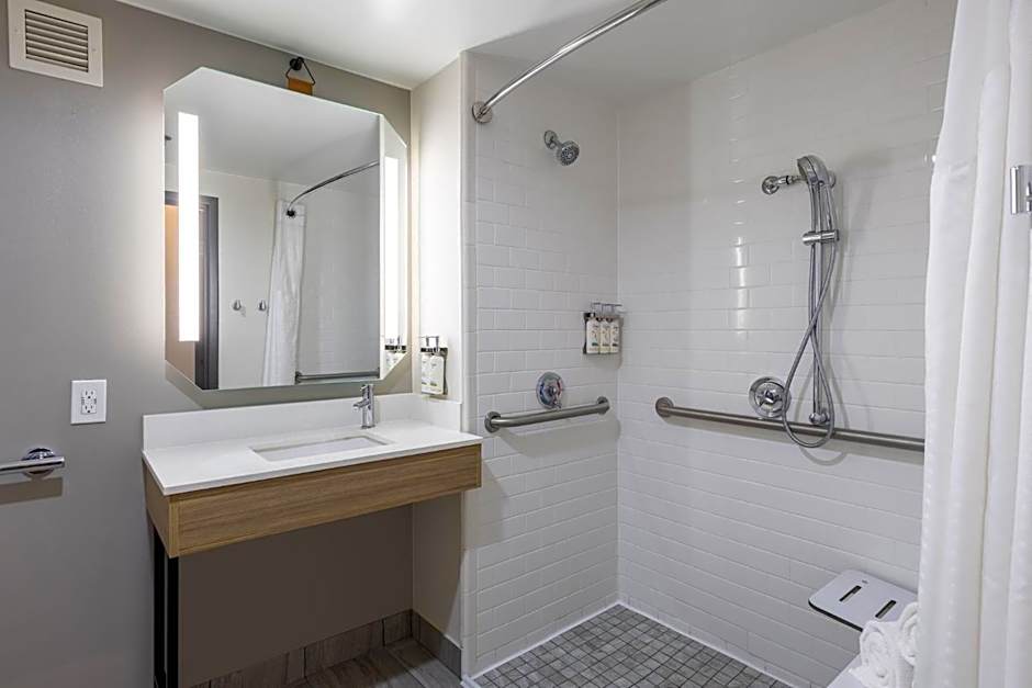 Holiday Inn Anderson By IHG