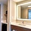 Holiday Inn Express Frazer - Malvern By IHG