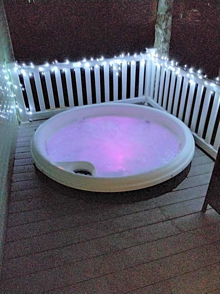 19 Laurel Close Highly recommended 6 berth holiday home with hot tub in prime location