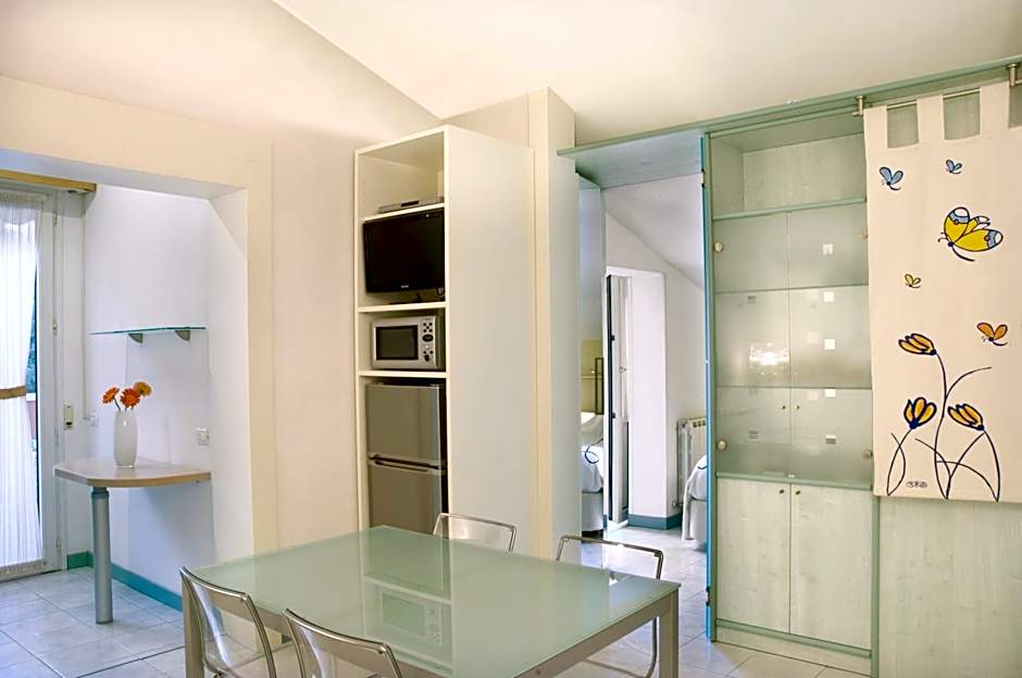 Hotel Eros Residence