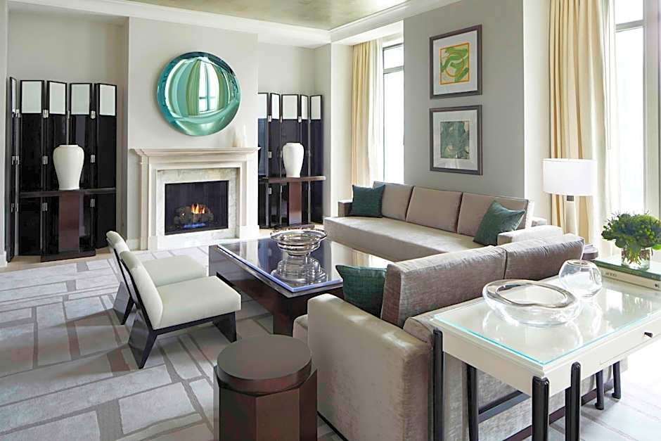 Waldorf Astoria By Hilton Atlanta Buckhead