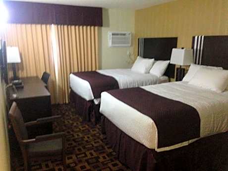 Queen Room with Two Queen Beds - Non-Smoking