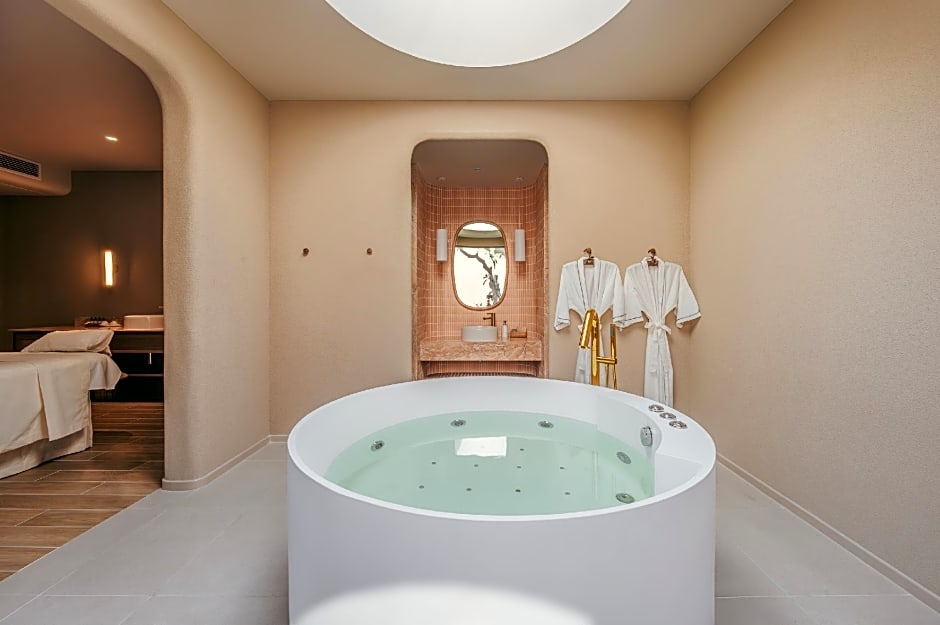 VALA Hua Hin - Nu Chapter Hotels (SHA Extra Plus)