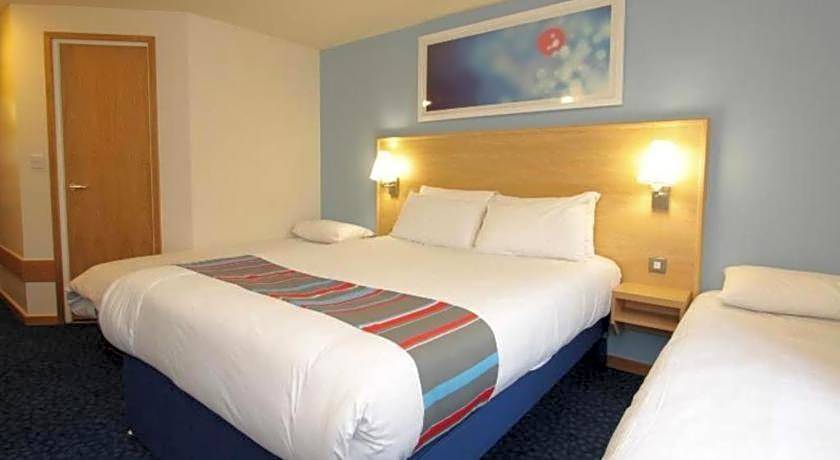 Travelodge Alton Four Marks