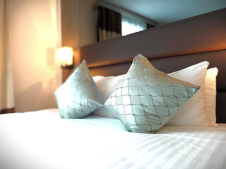 Atrium Hotel Heathrow