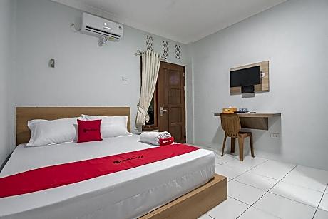RedDoorz near RSUD Dr Abdul Aziz Singkawang