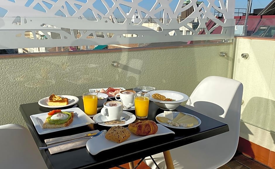 ICON Casona 1900 by Petit Palace