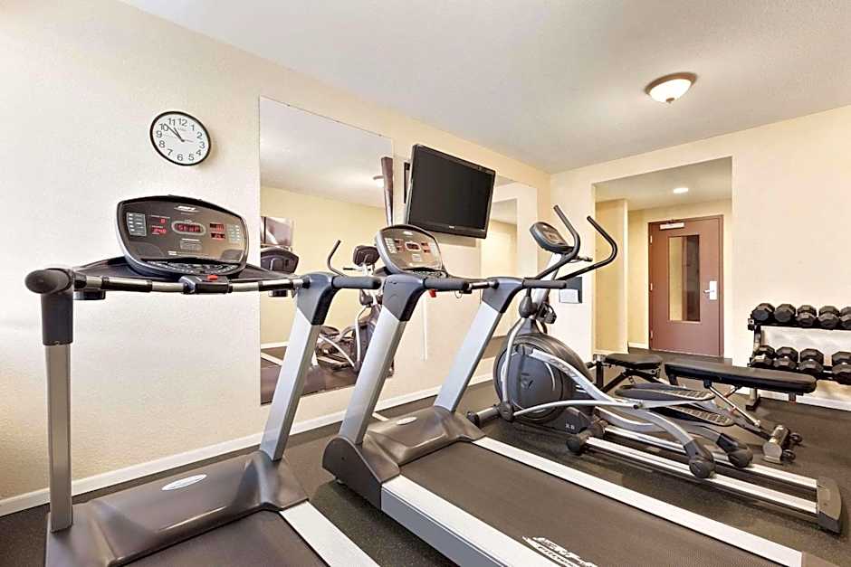 Country Inn & Suites by Radisson, Eagan, MN