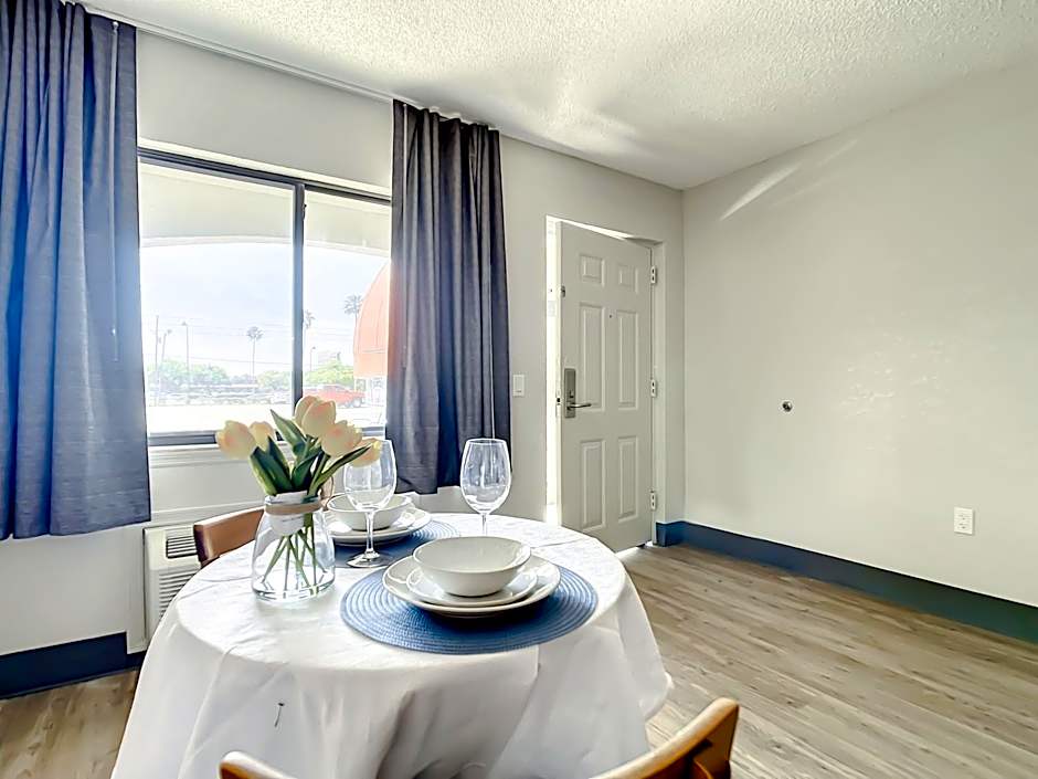 Stayable Suites Kissimmee West