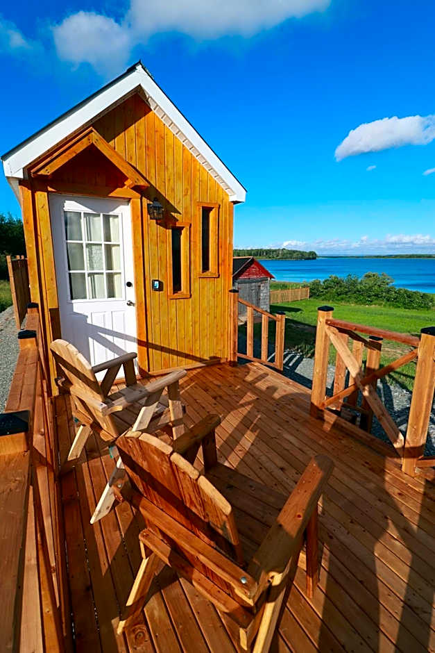 Waterfront Tiny House near Pomquet Beach- Winterized
