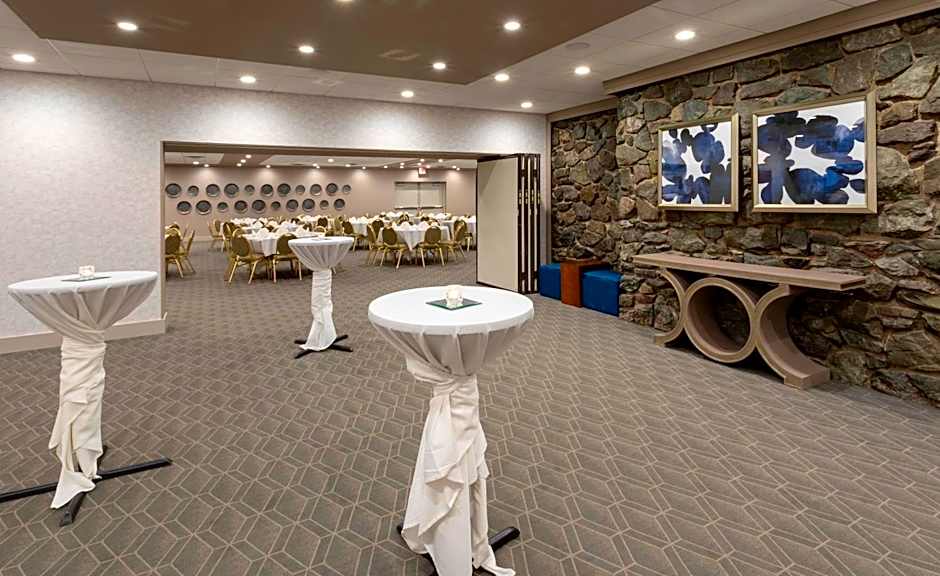 Holiday Inn Marquette by IHG