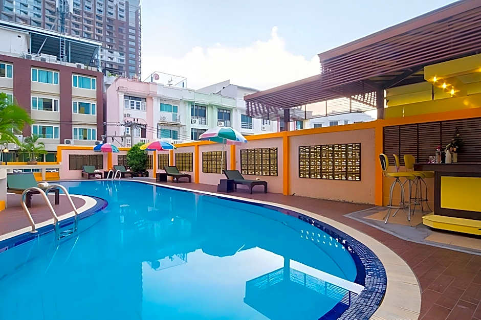 Eastiny Inn Hotel