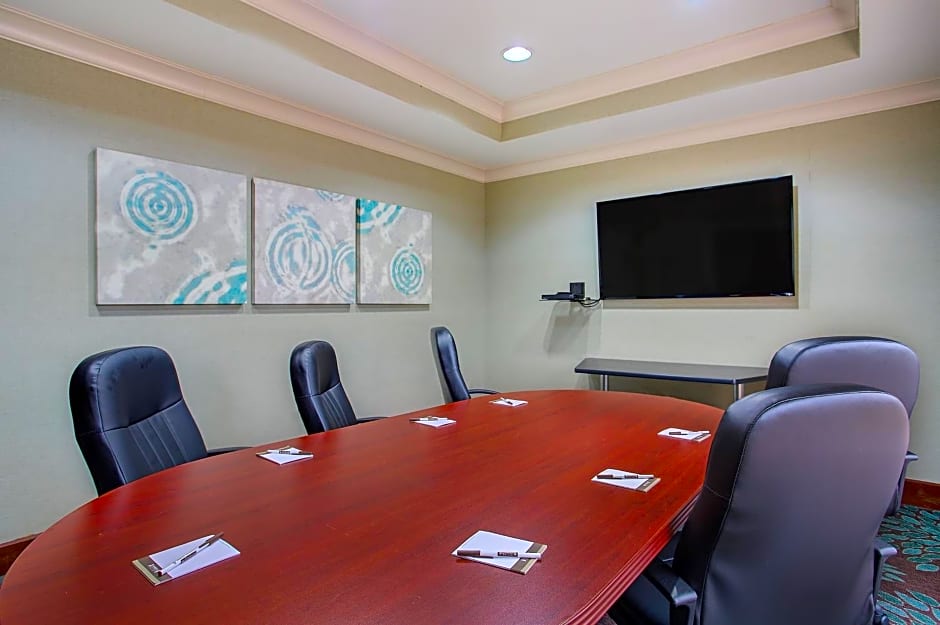Staybridge Suites Chattanooga Downtown - Convention Center By IHG