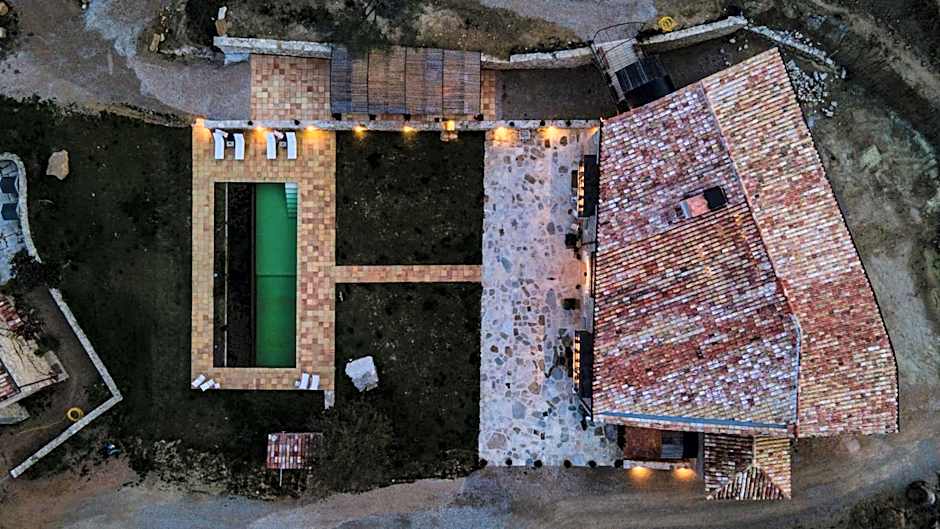 ECOTurisme Can Buch HOTEL