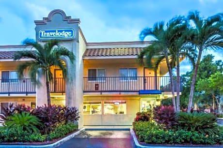 Travelodge by Wyndham Riviera Beach/West Palm