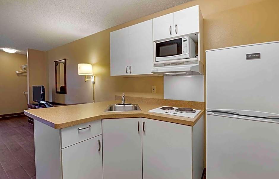 Extended Stay America Suites - Oklahoma City - NW Expressway