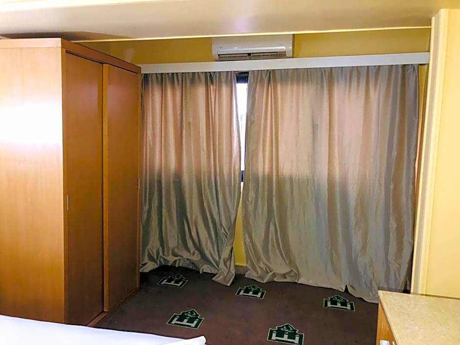 Regency Hotel