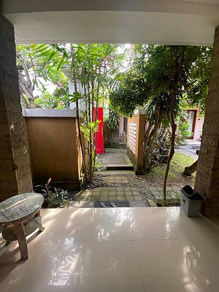 Ayu Love and Harmony Guest House