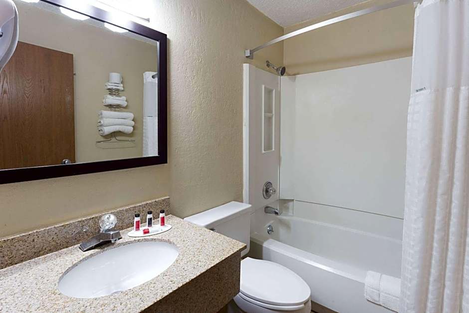 Super 8 by Wyndham Dubuque/Galena Area