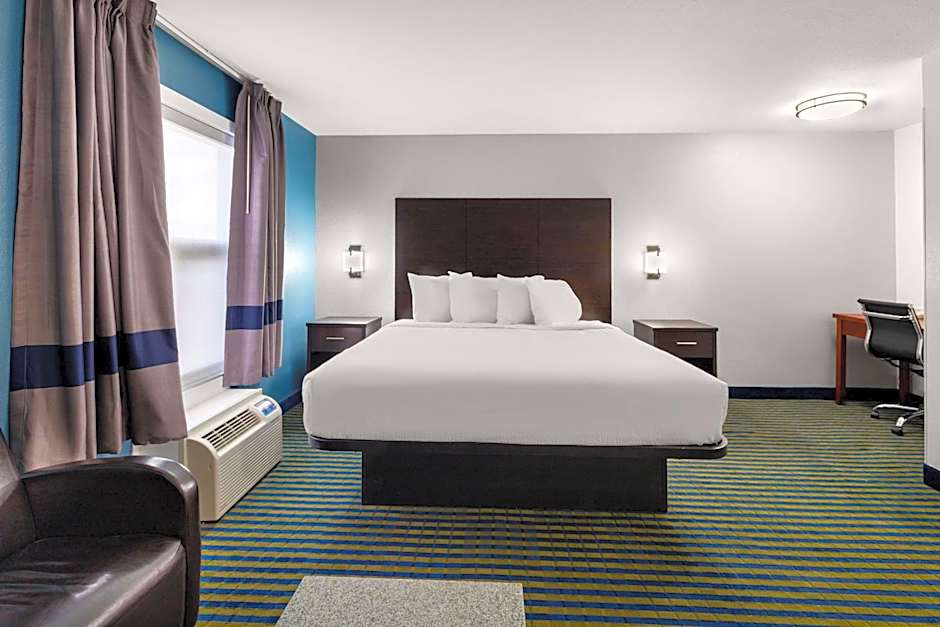 SureStay Plus by Best Western Brooks