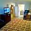 Express Inn & Suites - 5 Miles from St Petersburg Clearwater Airport