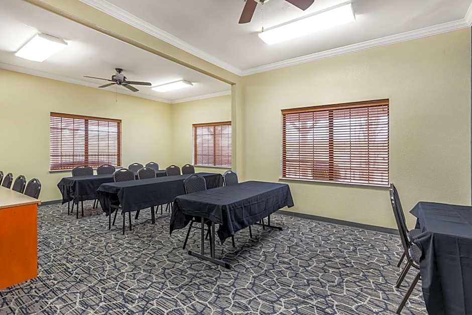 Best Western Dinosaur Valley Inn & Suites