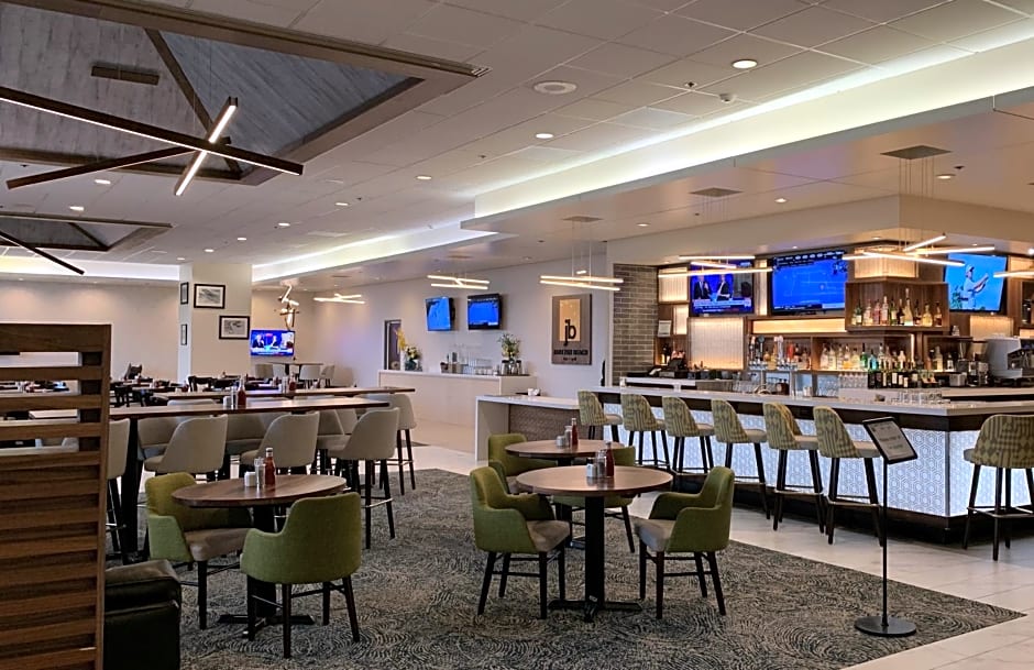 Holiday Inn Portland - Columbia Riverfront by IHG