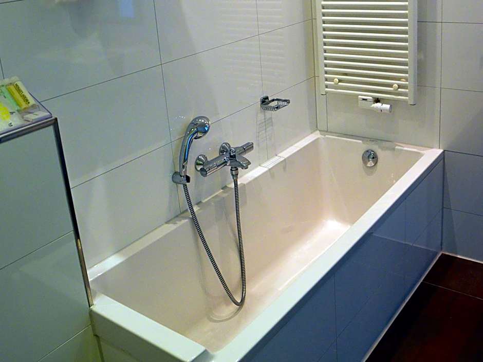 Golden Tulip West Ende