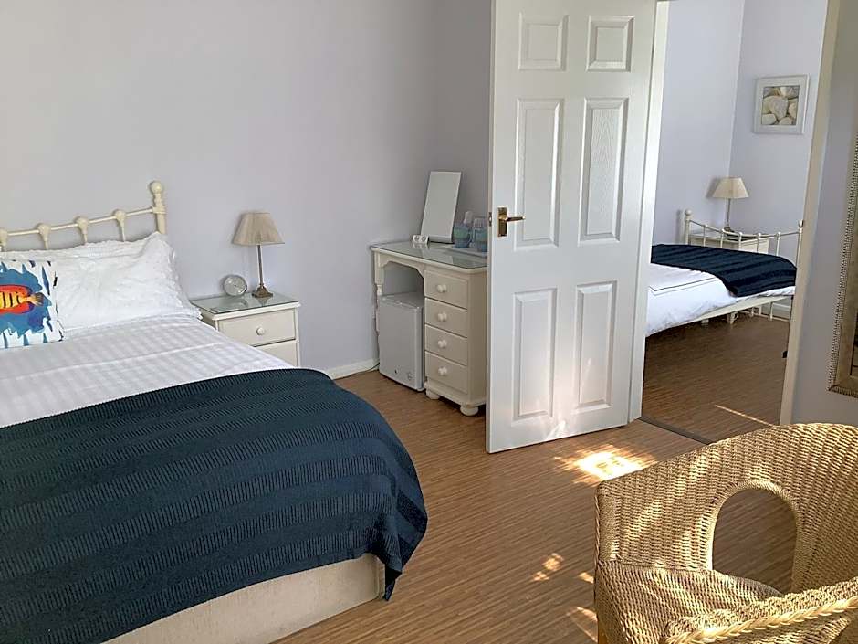 The Coast Yard B & B and Garden Chalets