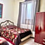 Hotel La Guaria Inn & Suites
