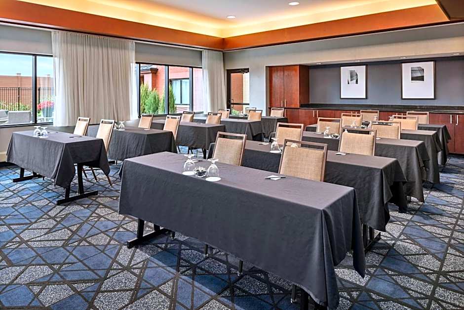Courtyard by Marriott Minneapolis St. Paul/Roseville