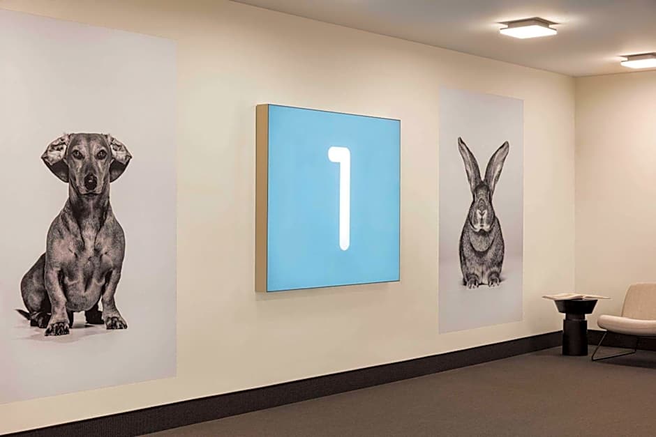 Vienna House by Wyndham Ernst Leitz Wetzlar